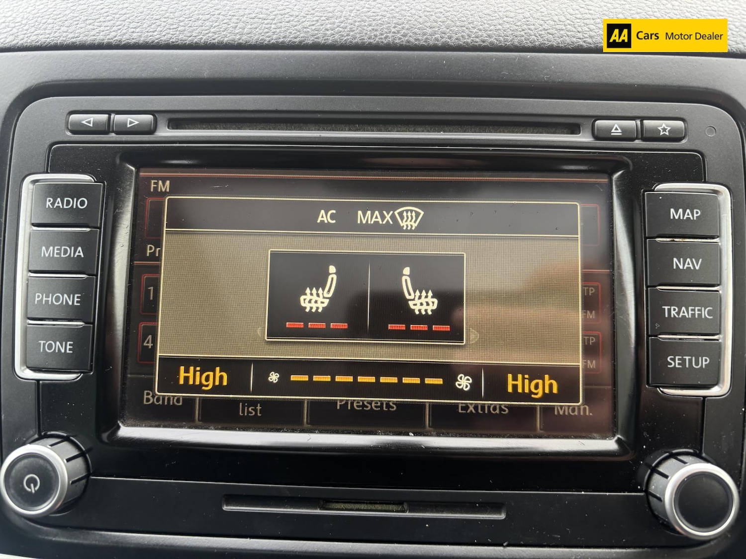 Used Volkswagen Sharan 2010 for sale - 77170697: Photo 24