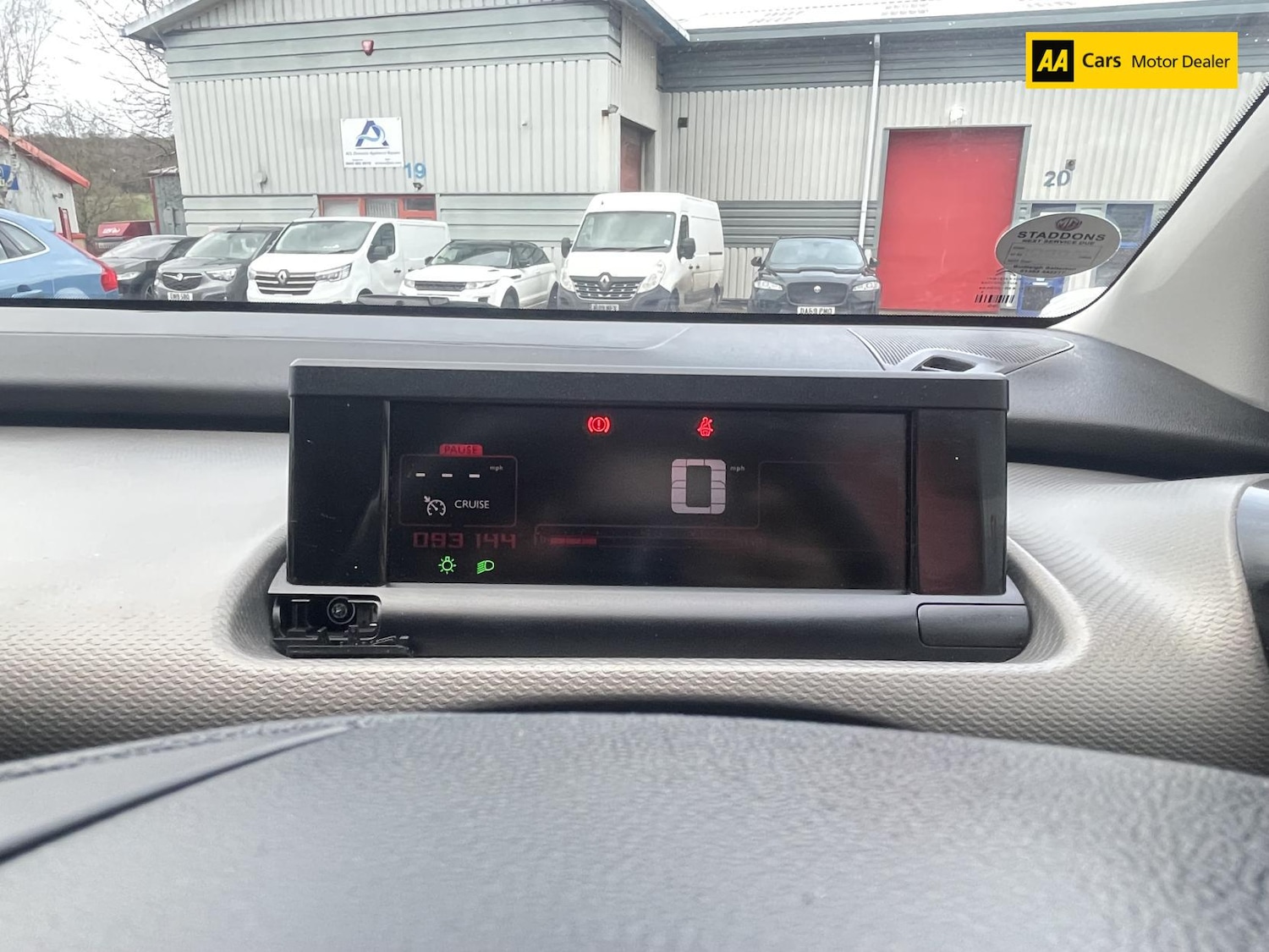 Used Citroen C4 Cactus 2015 for sale - 77312470: Photo 14