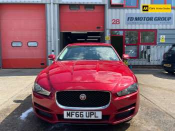Used Jaguar XE 2016 for sale - 75091675: Photo