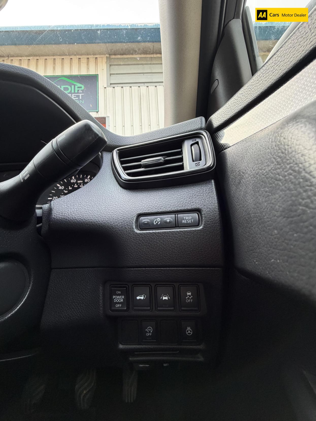 Used Nissan X-Trail 2018 for sale - 77975640: Photo 18