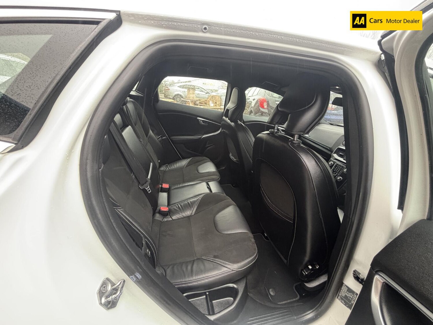 Used Volvo V40 2016 for sale - 77903515: Photo 10