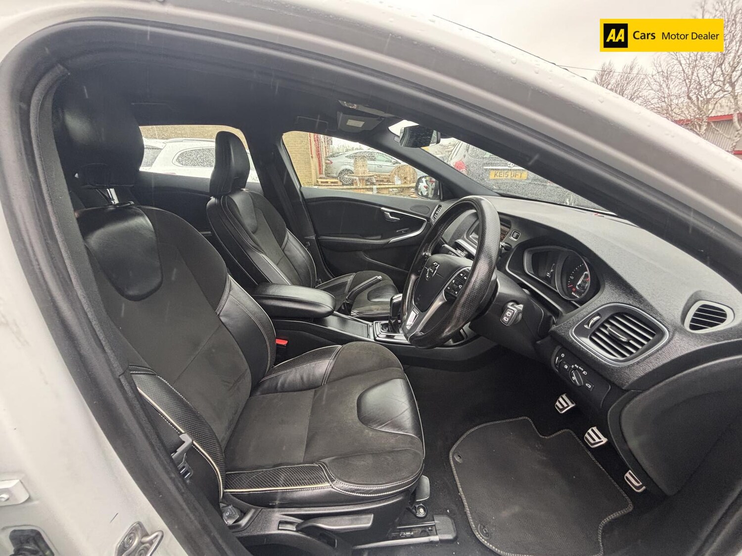 Used Volvo V40 2016 for sale - 77903515: Photo 9