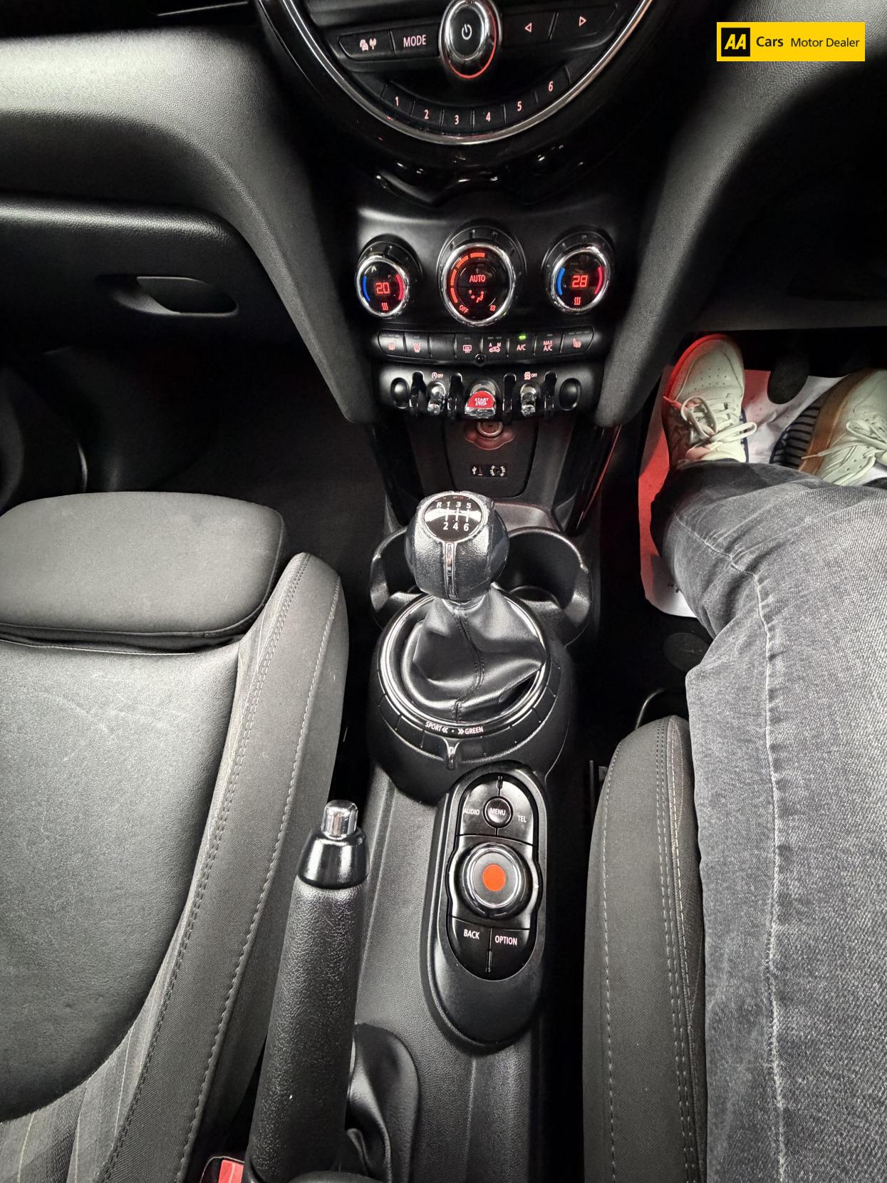 Used MINI Hatch 2016 for sale - 77797859: Photo 18