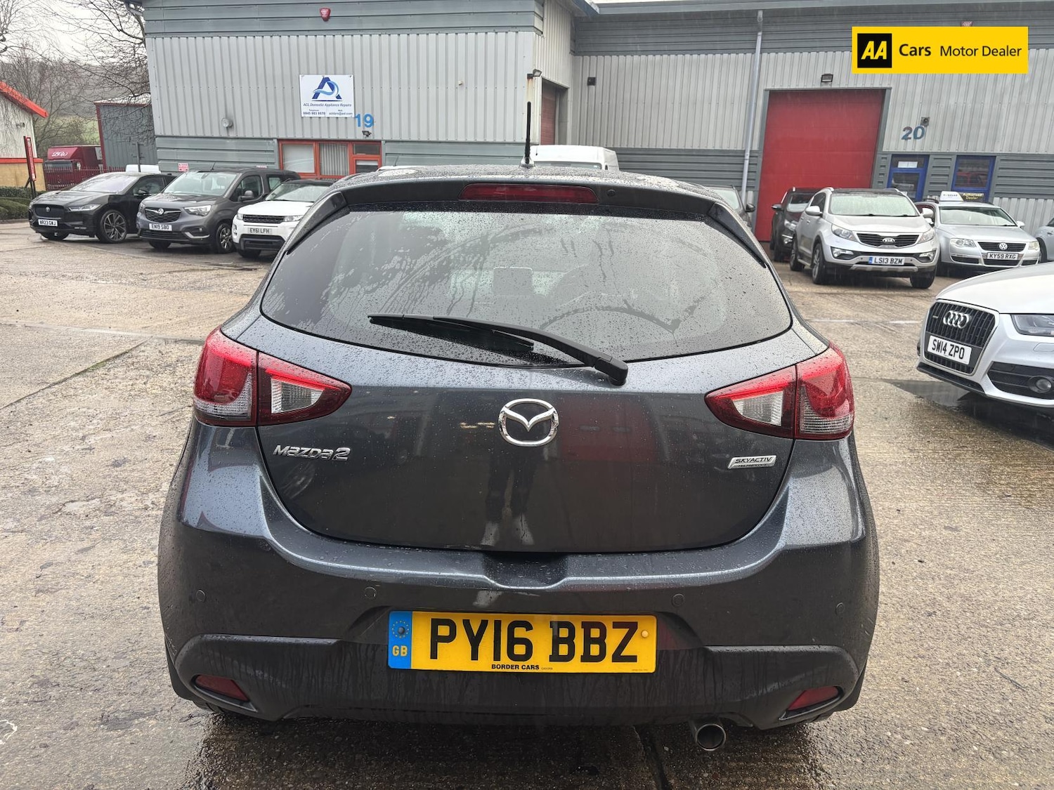 Used Mazda Mazda2 2016 for sale - 77053798: Photo 6