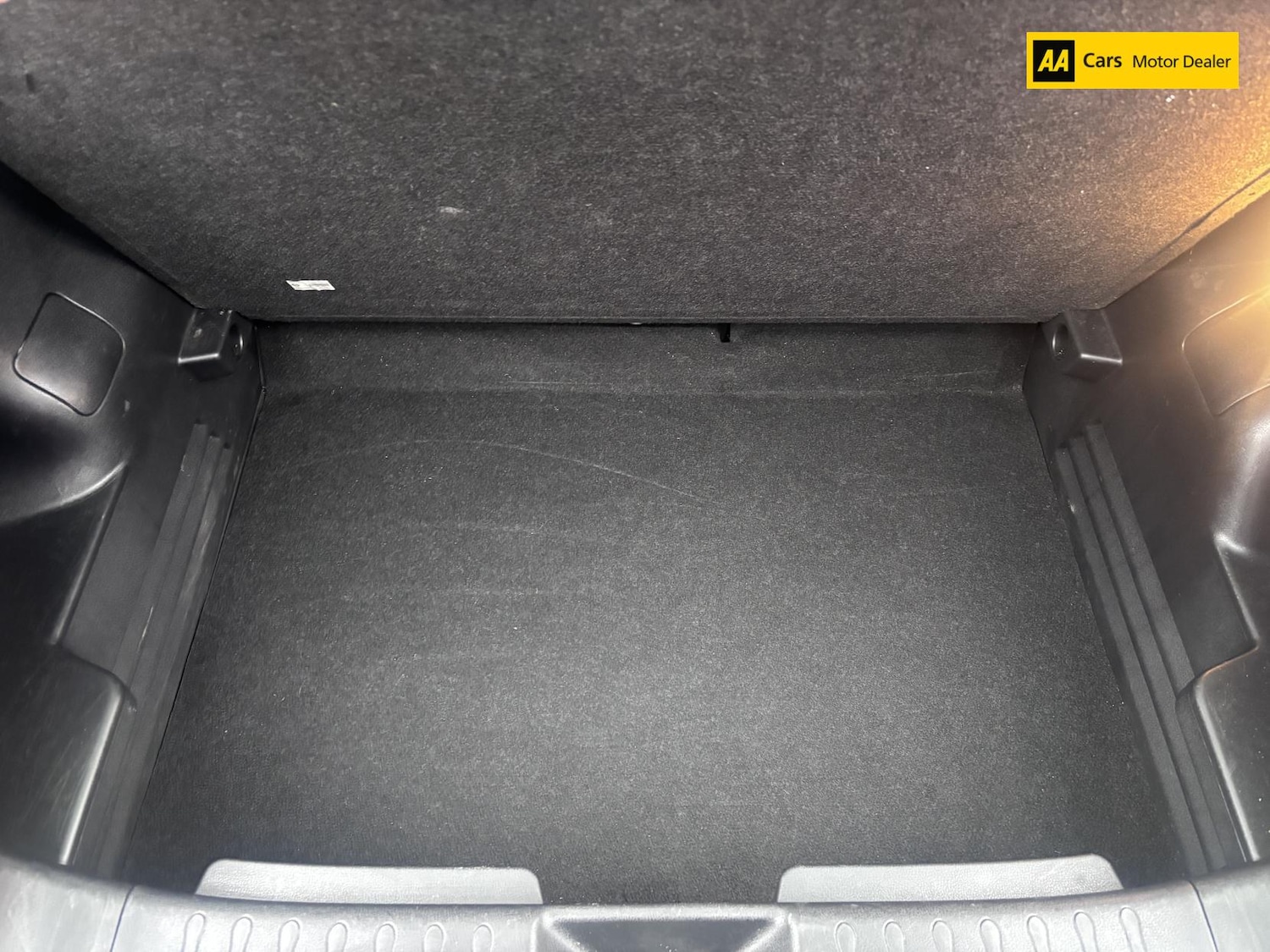 Used Nissan Juke 2014 for sale - 76766723: Photo 23