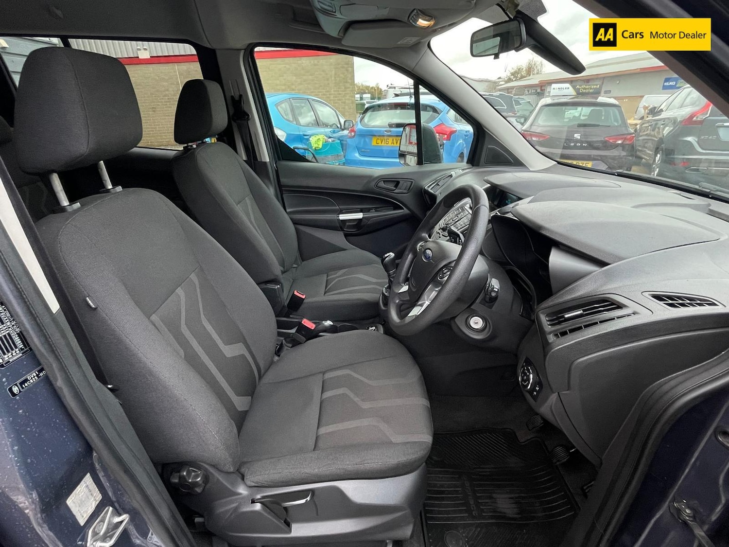 Used Ford Grand Tourneo Connect 2014 for sale - 76521255: Photo 13