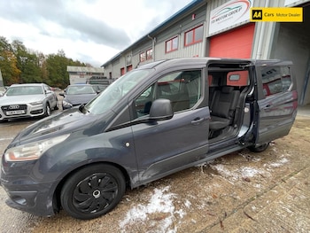 Used Ford Grand Tourneo Connect 2014 for sale - 76521255: Photo