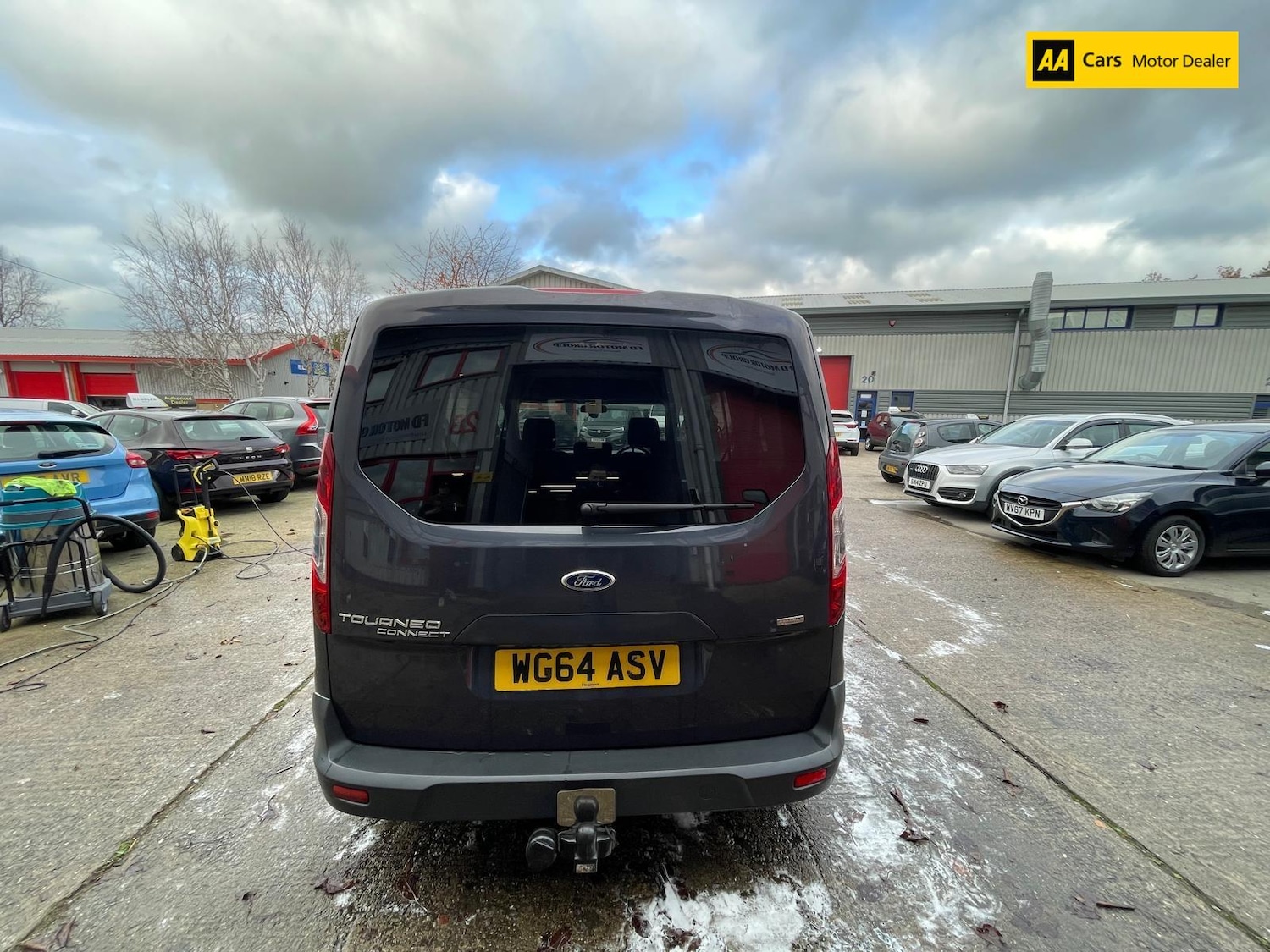 Used Ford Grand Tourneo Connect 2014 for sale - 76521255: Photo 7