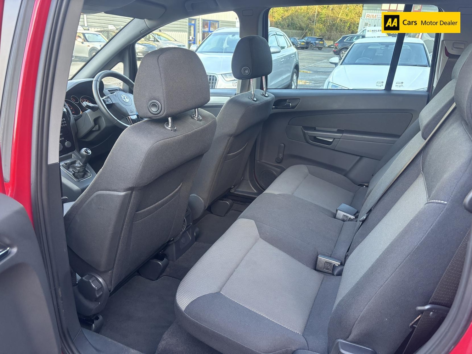 Used Vauxhall Zafira 2014 for sale - 76948930: Photo 14