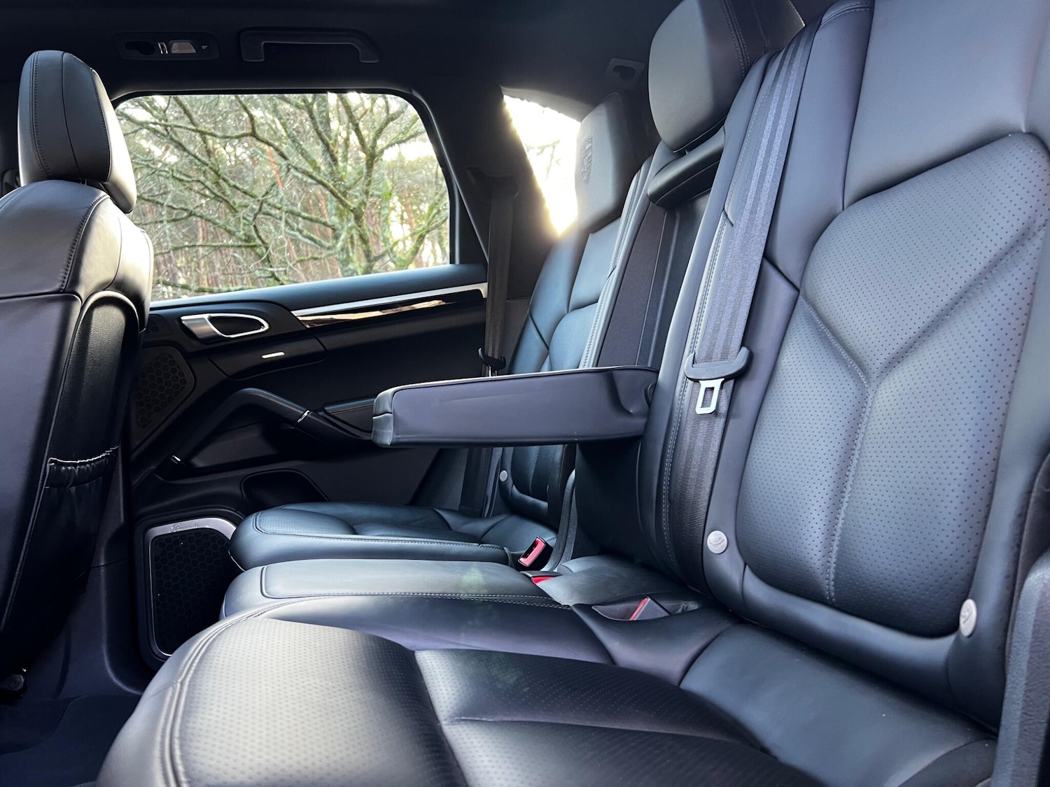 Used Porsche Cayenne 2018 for sale - 77230234: Photo 40