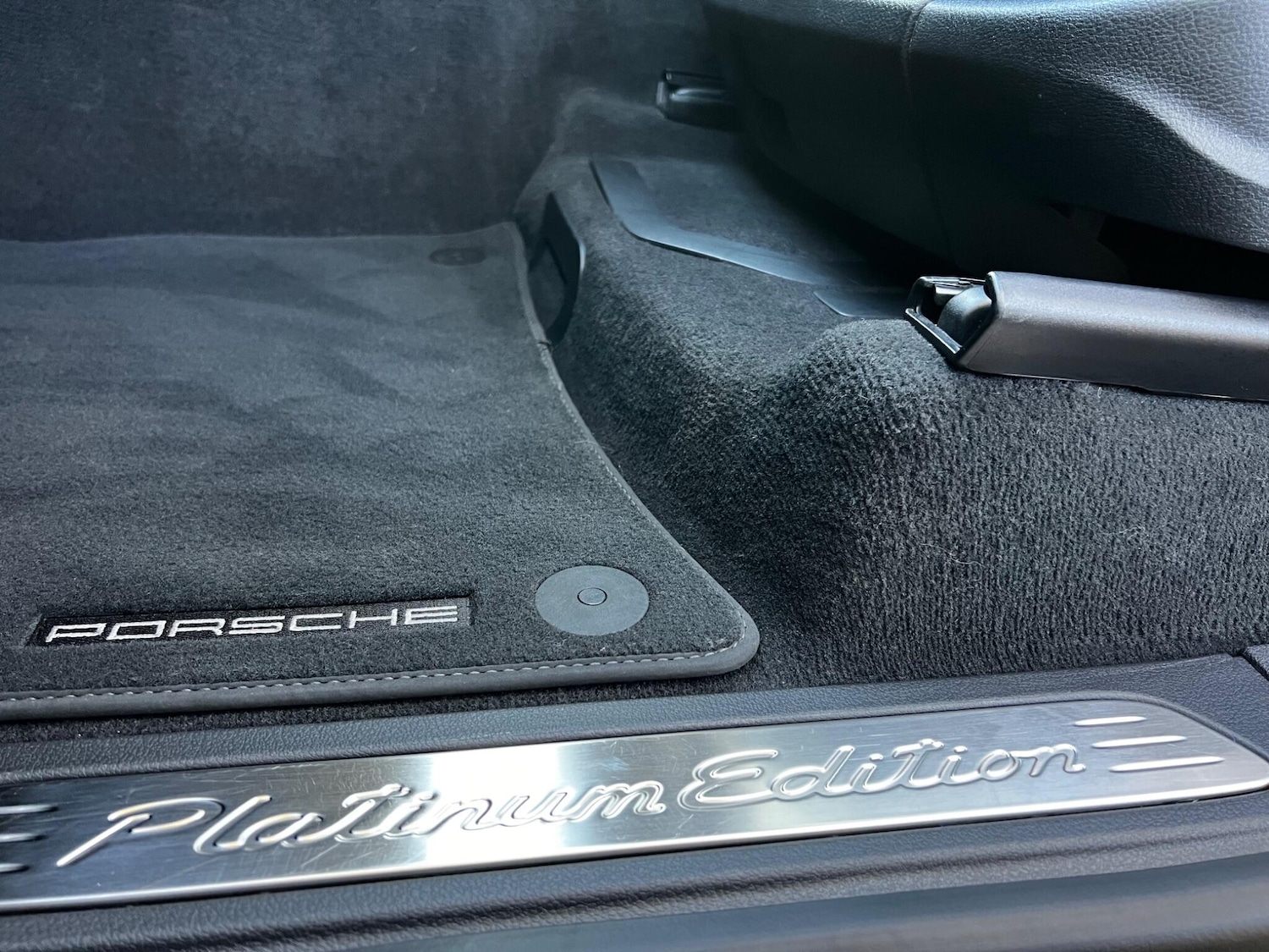 Used Porsche Cayenne 2018 for sale - 77230234: Photo 49