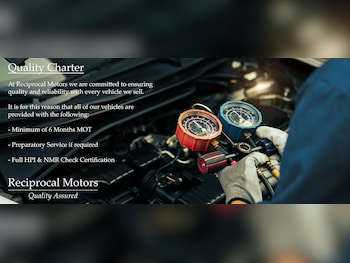 Used Volvo V40 2015 for sale - 77253945: Photo