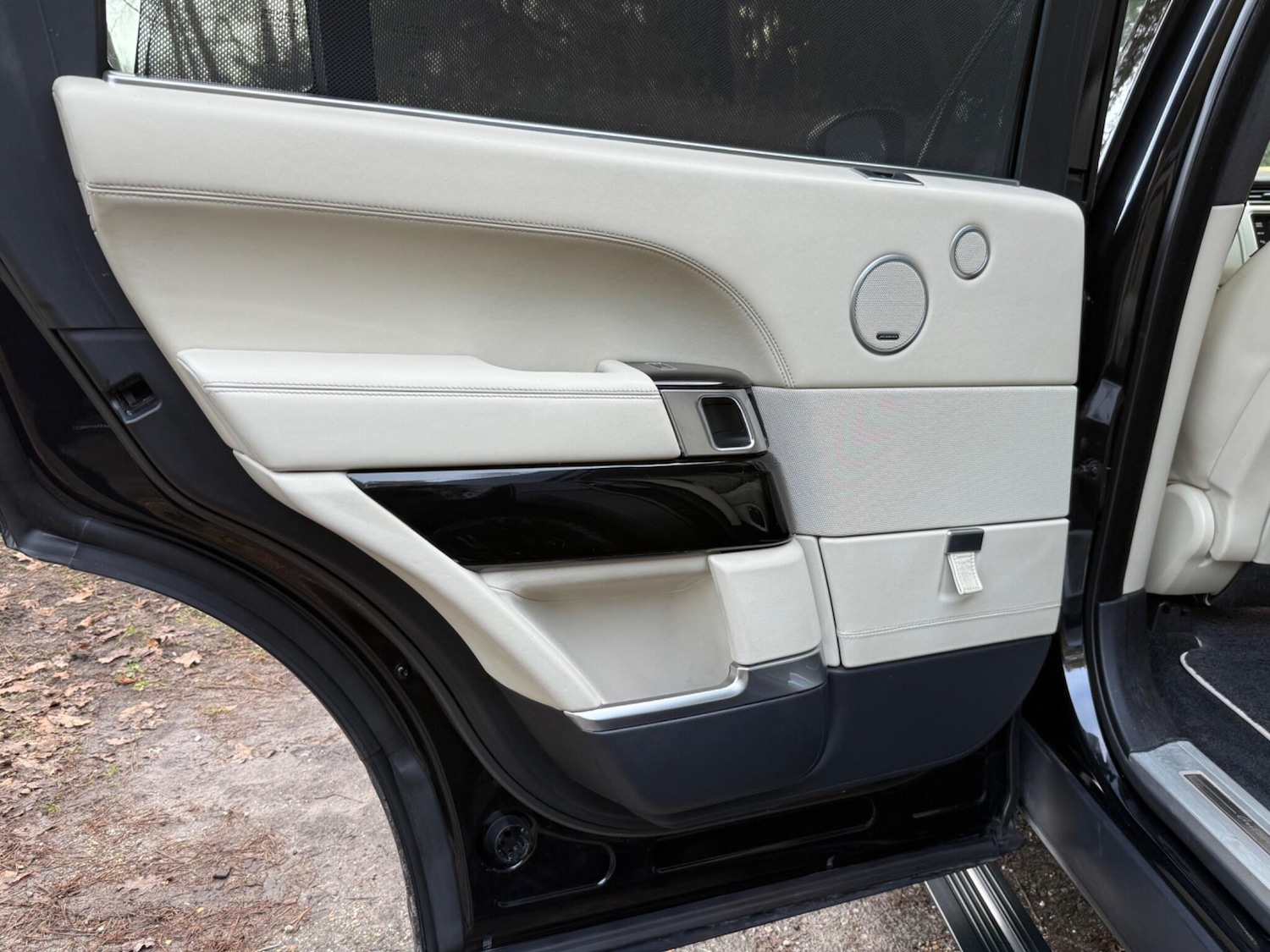 Used Land Rover Range Rover 2014 for sale - 77157592: Photo 50