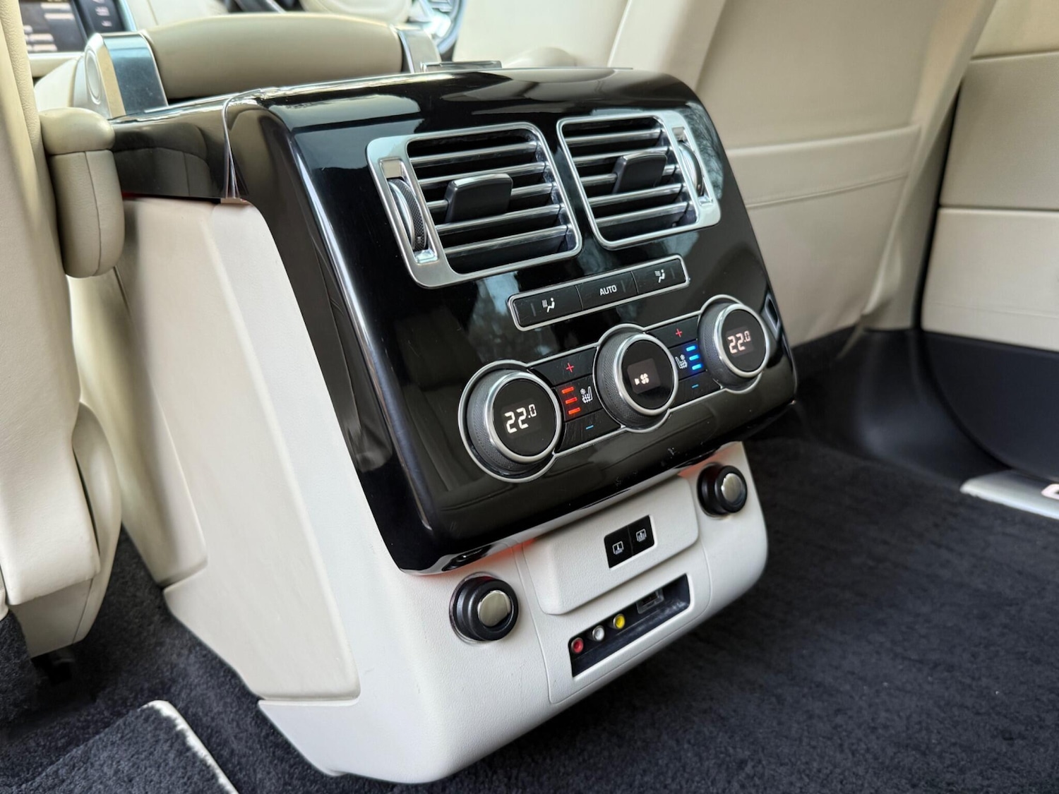 Used Land Rover Range Rover 2014 for sale - 77157592: Photo 51