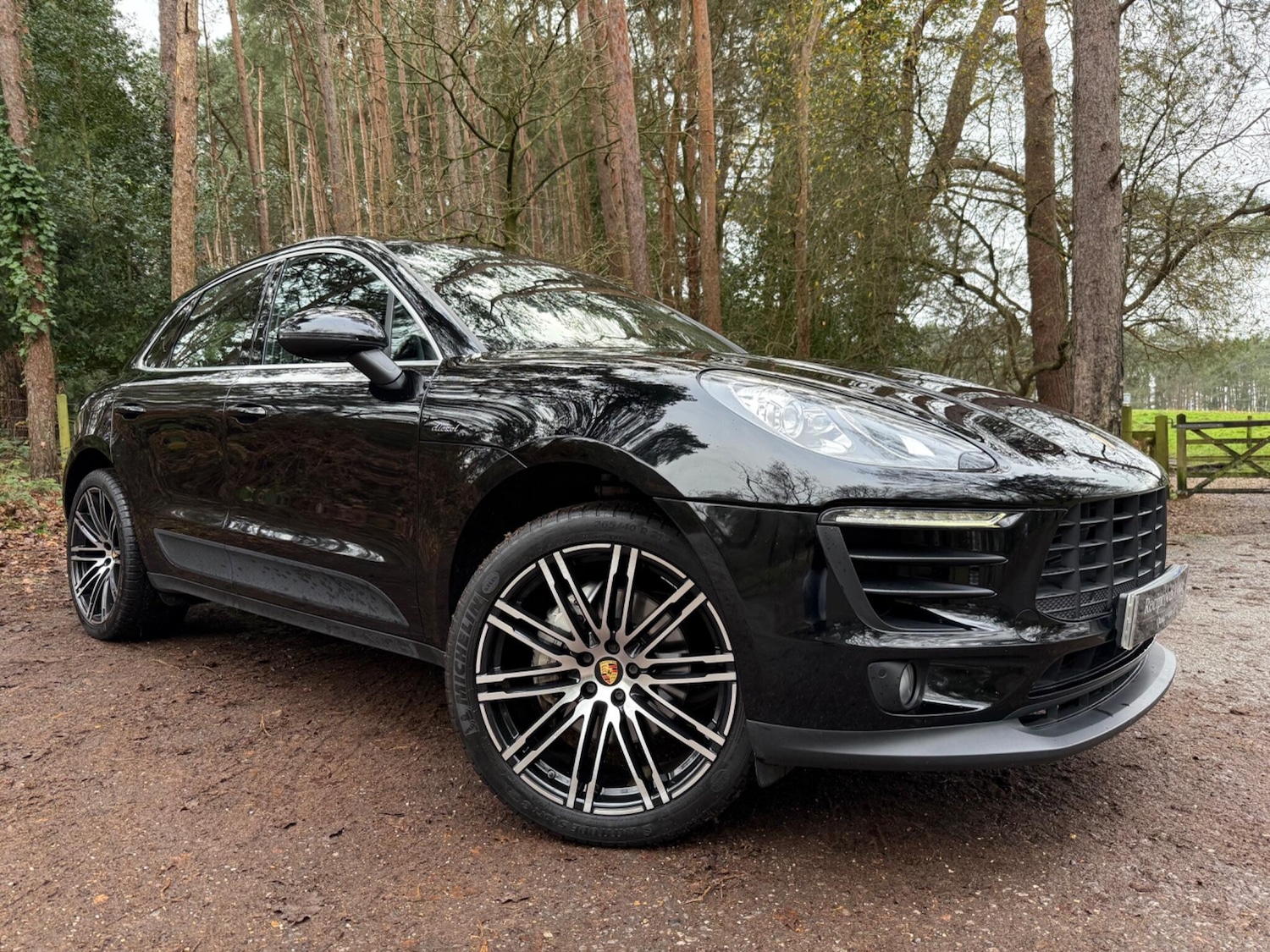 Used Porsche Macan 2015 for sale - 77157591: Photo 1