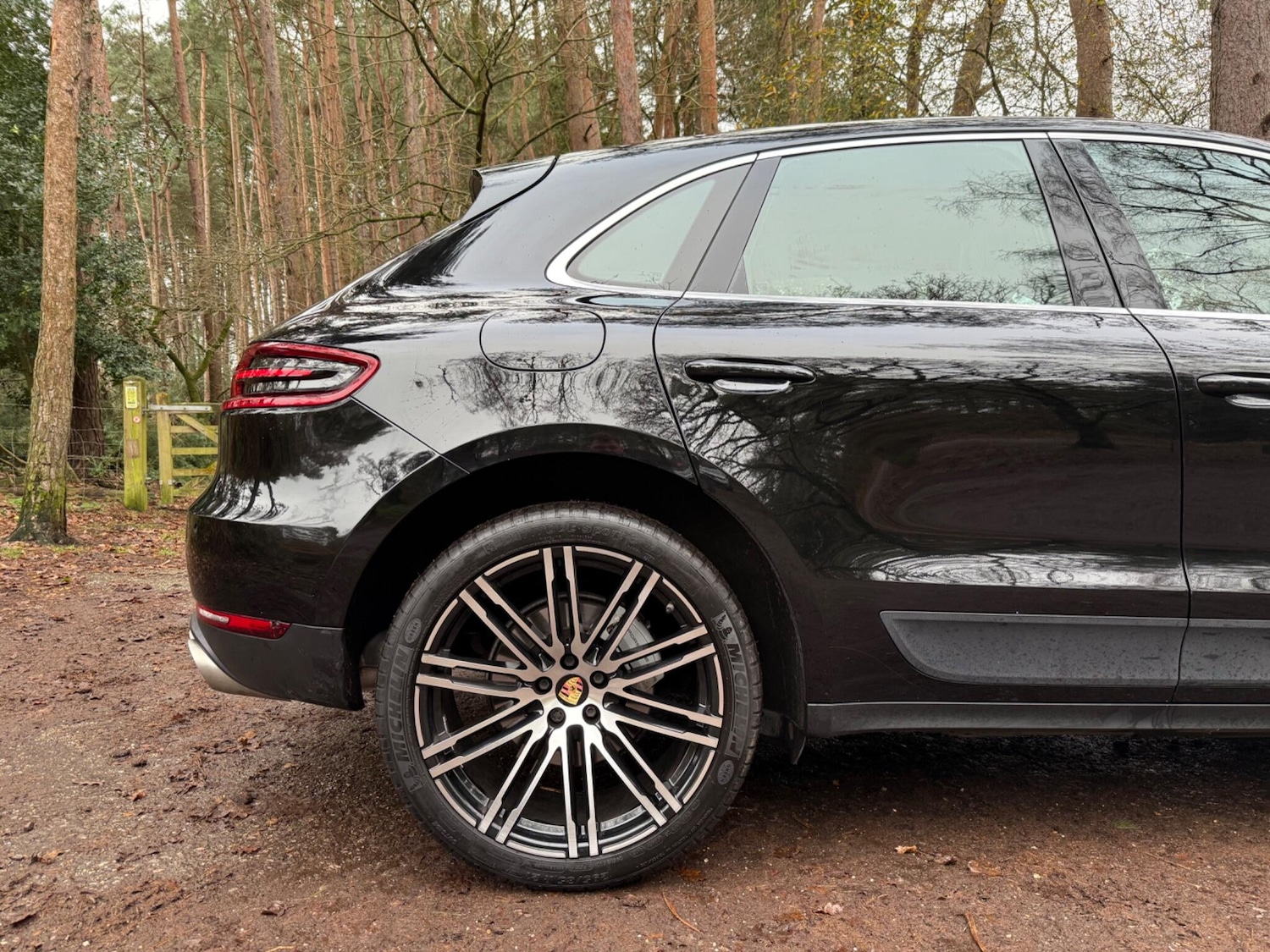 Used Porsche Macan 2015 for sale - 77157591: Photo 24