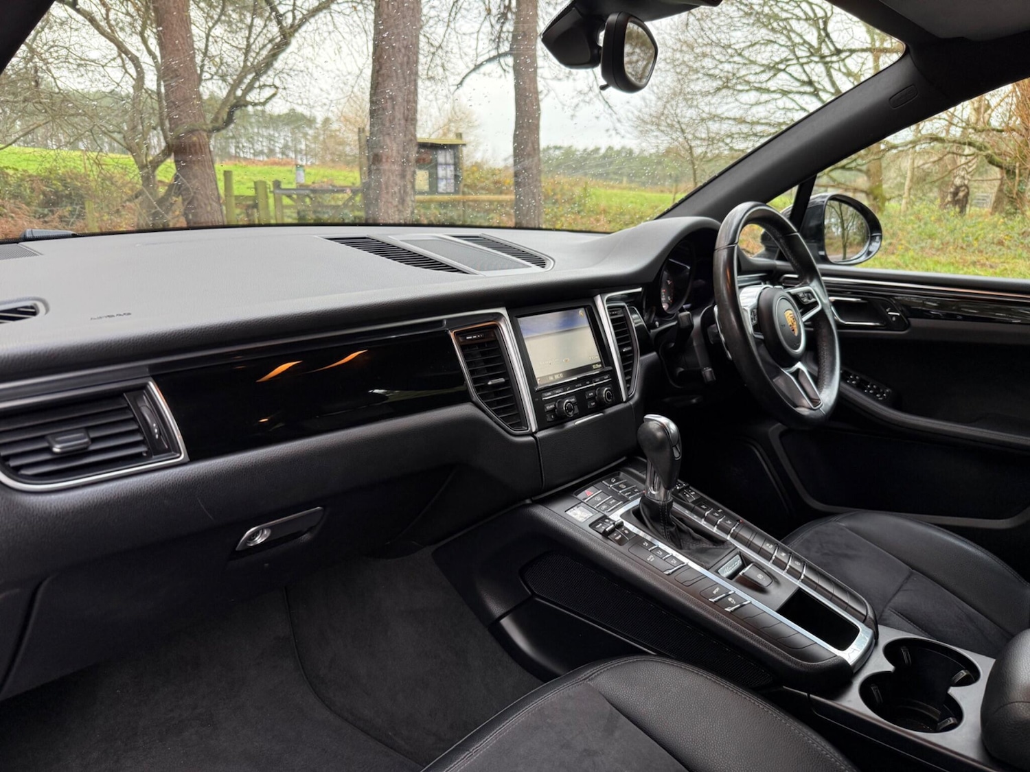 Used Porsche Macan 2015 for sale - 77157591: Photo 33