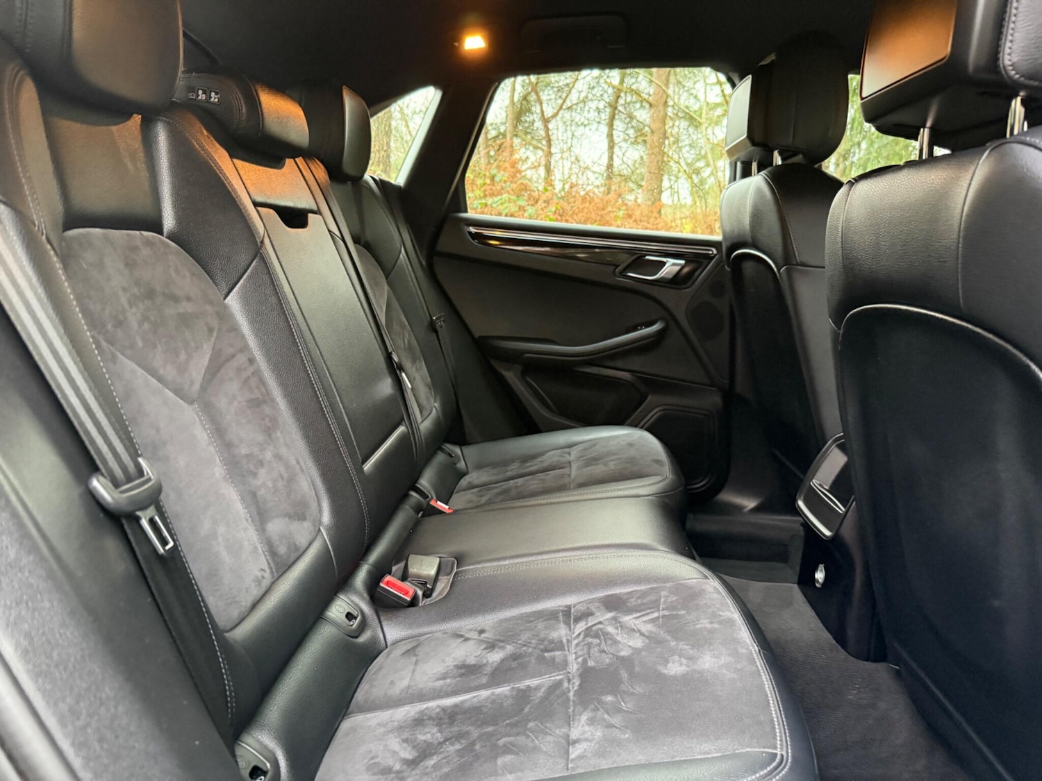 Used Porsche Macan 2015 for sale - 77157591: Photo 36