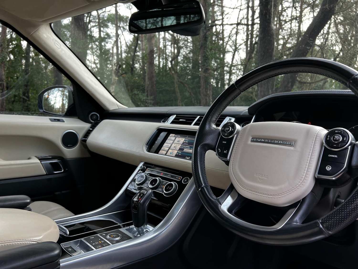 Used Land Rover Range Rover Sport 2014 for sale - 77157589: Photo 2