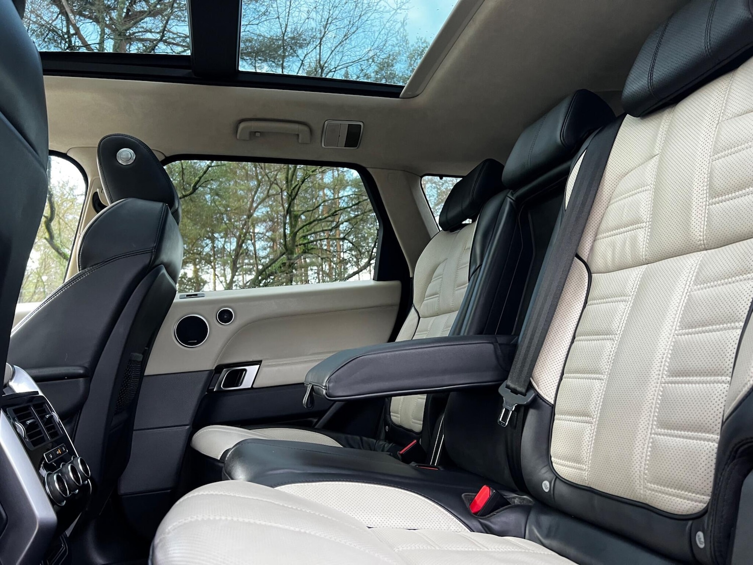 Used Land Rover Range Rover Sport 2014 for sale - 77157589: Photo 36