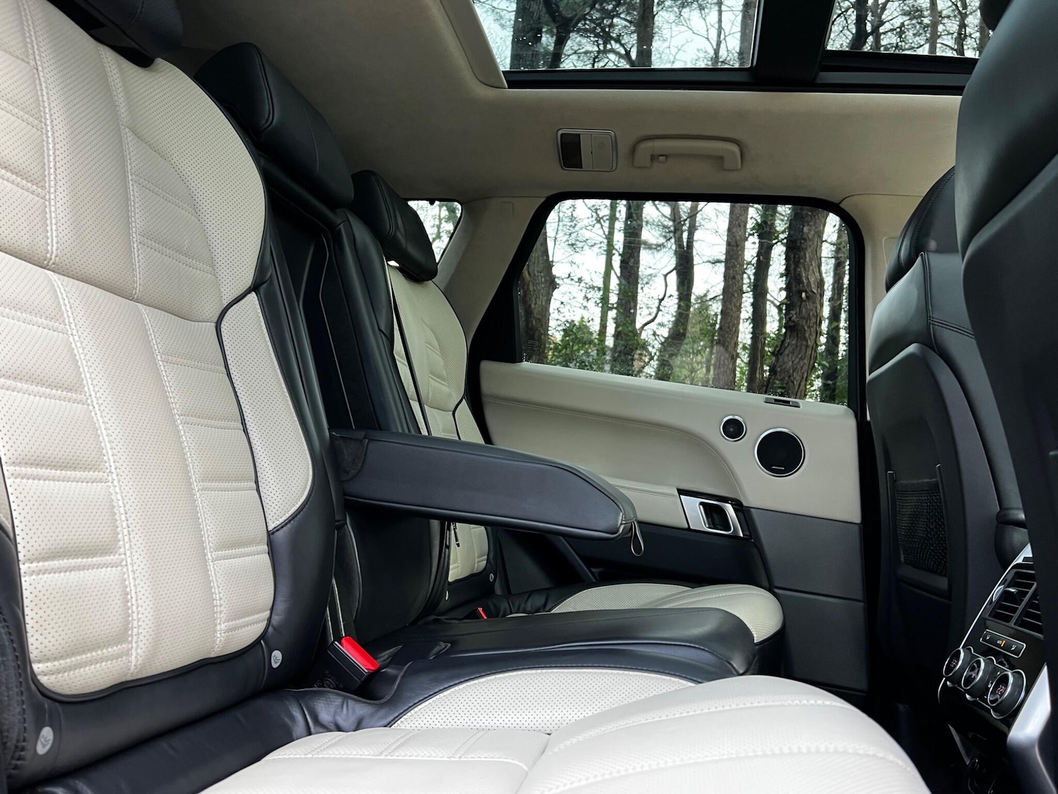 Used Land Rover Range Rover Sport 2014 for sale - 77157589: Photo 37