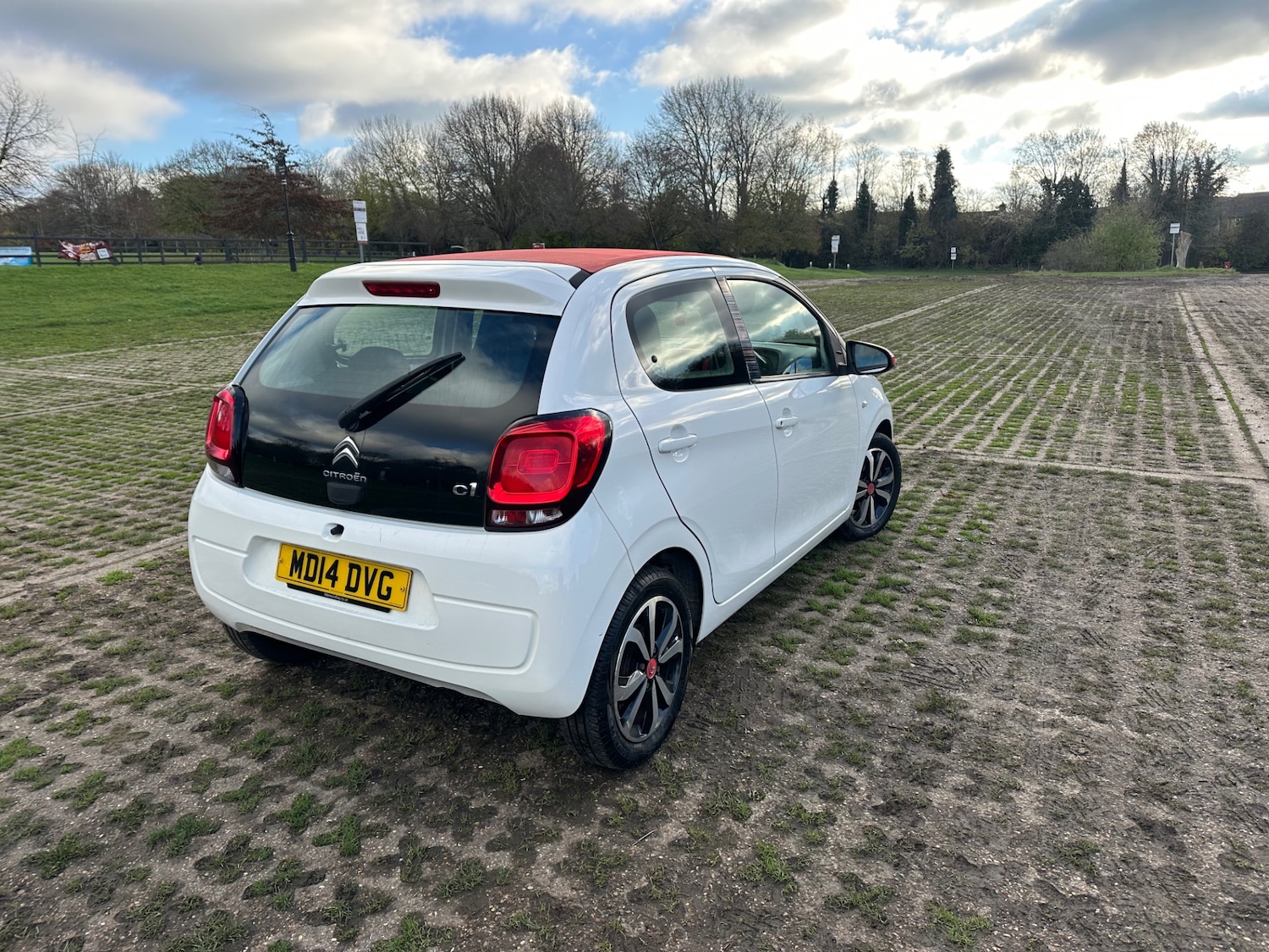 Used Citroen C1 2014 for sale - 76699716: Photo 5