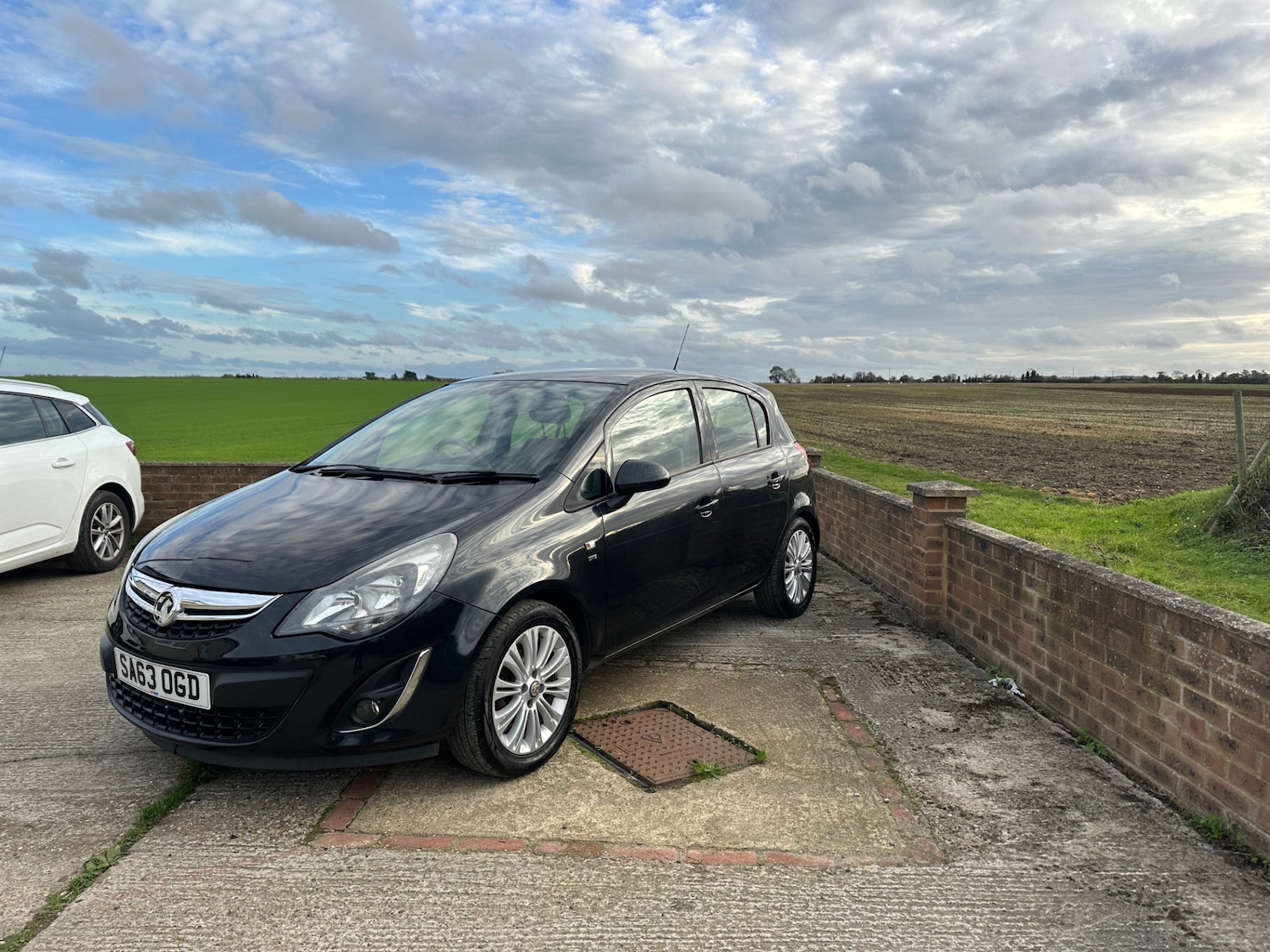 Used Vauxhall Corsa 2013 for sale - 76117132: Photo 4