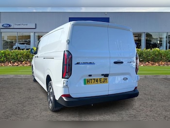 Used Ford Transit Custom 2024 for sale - 78389271: Photo