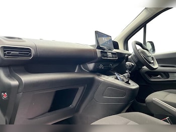 Used Peugeot Partner 2024 for sale - 76984848: Photo