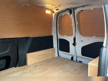 Used Peugeot Partner 2024 for sale - 76984848: Photo