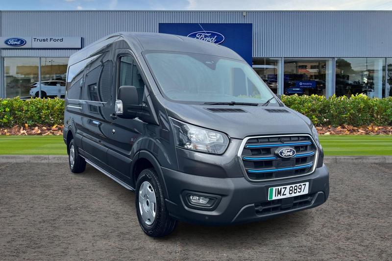 Used Ford E-Transit 2025 for sale - 76344445: Photo 1