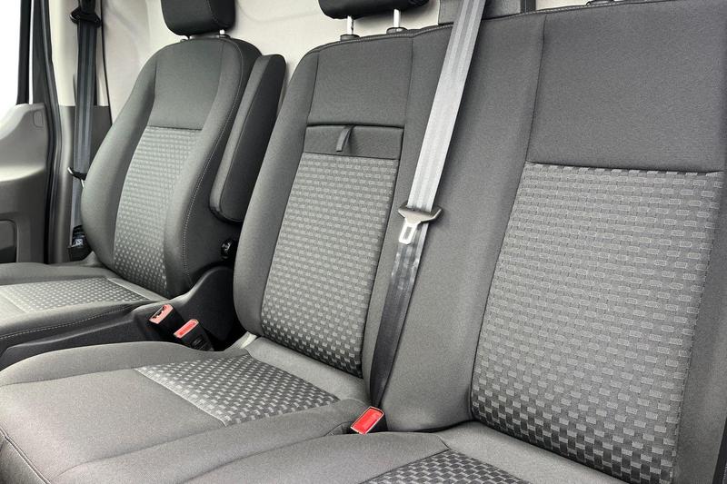 Used Ford E-Transit 2025 for sale - 76344445: Photo 10