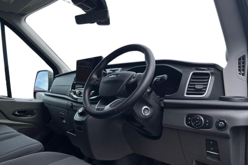 Used Ford E-Transit 2025 for sale - 76344445: Photo 14