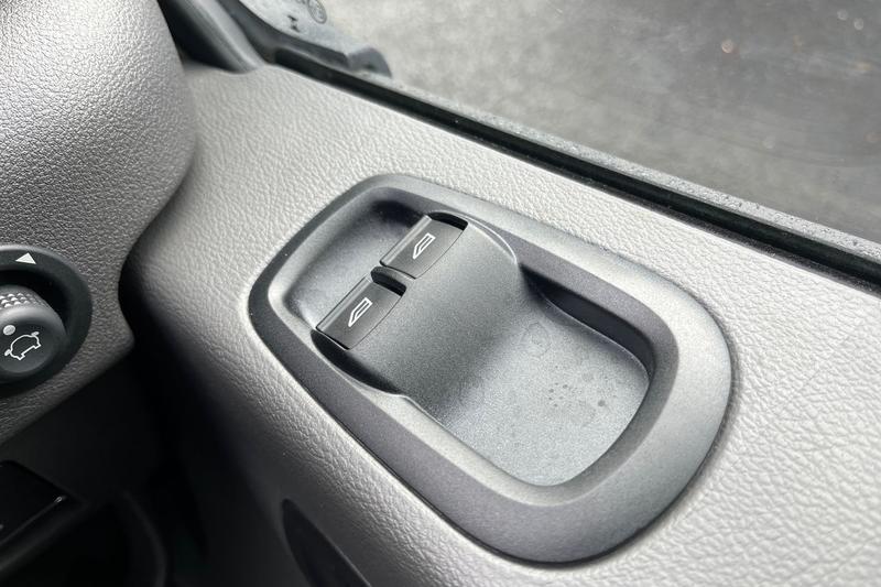 Used Ford E-Transit 2025 for sale - 76344445: Photo 23