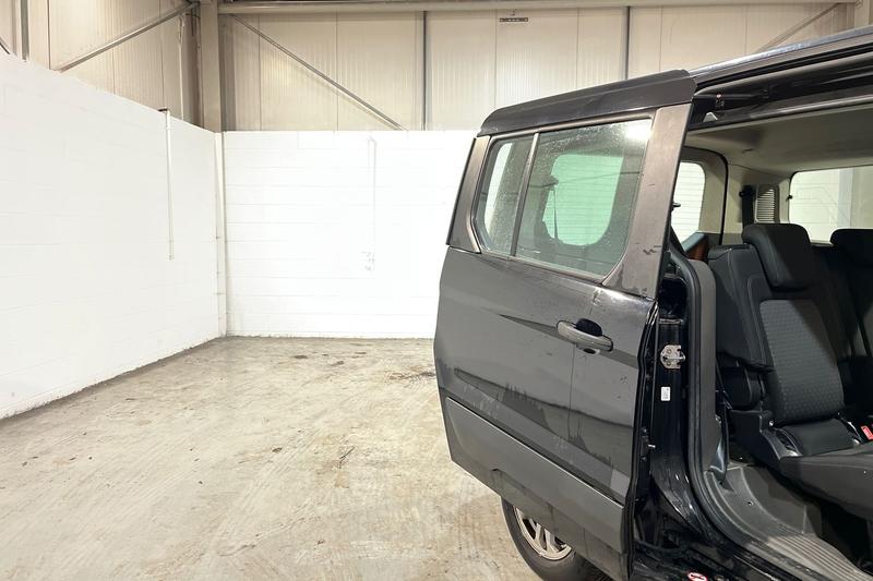 Used Ford Grand Tourneo Connect 2020 for sale - 77431250: Photo 37