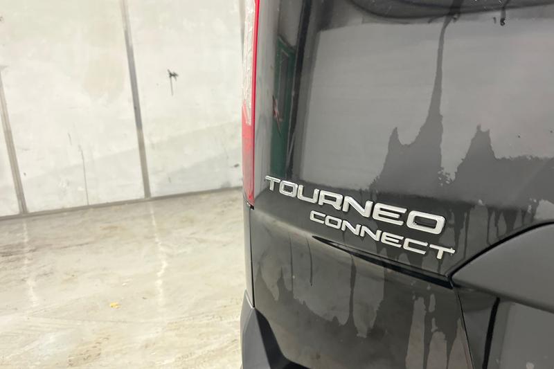 Used Ford Grand Tourneo Connect 2020 for sale - 77431250: Photo 39