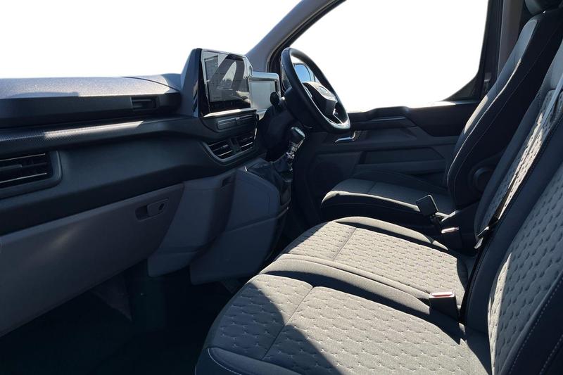 Used Ford Transit Custom 2024 for sale - 76382264: Photo 4