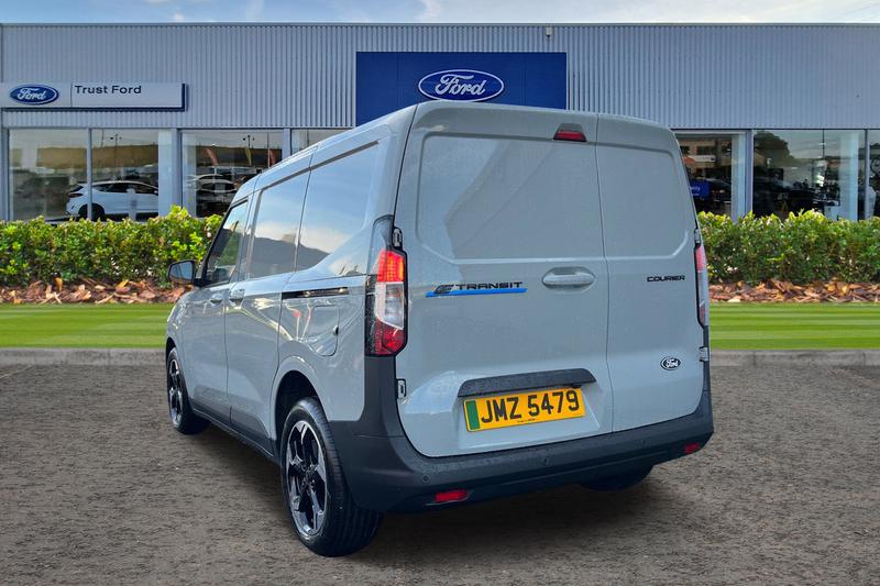Used Ford Transit Courier 2025 for sale - 77157334: Photo 2