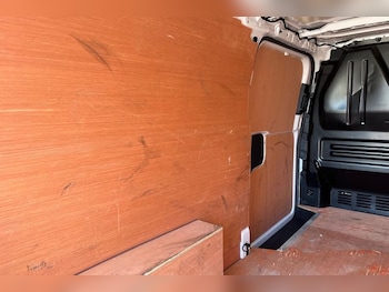 Used Ford Transit Custom 2024 for sale - 79000602: Photo