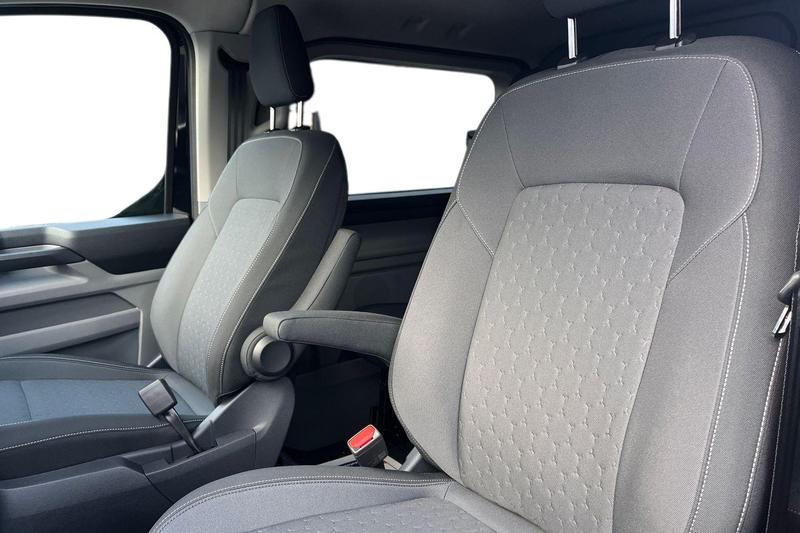 Used Ford Transit Custom 2025 for sale - 76382082: Photo 10