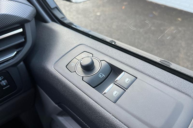 Used Ford Transit Custom 2025 for sale - 76382082: Photo 23