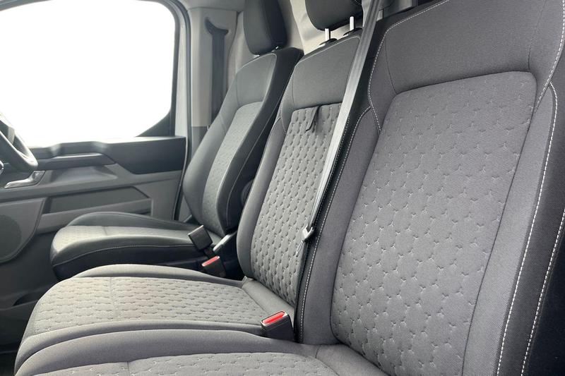Used Ford Transit Custom 2024 for sale - 76350415: Photo 11