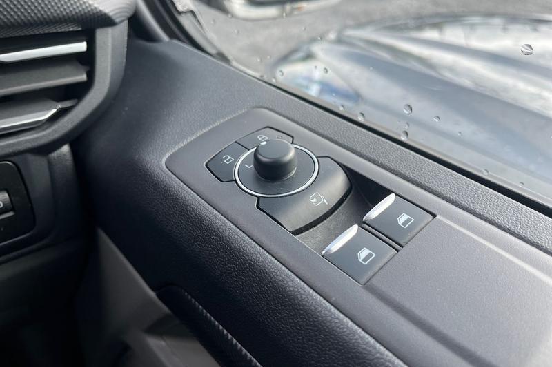 Used Ford Transit Custom 2024 for sale - 76350415: Photo 21