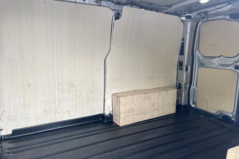 Used Ford Transit Custom 2024 for sale - 76350415: Photo 5