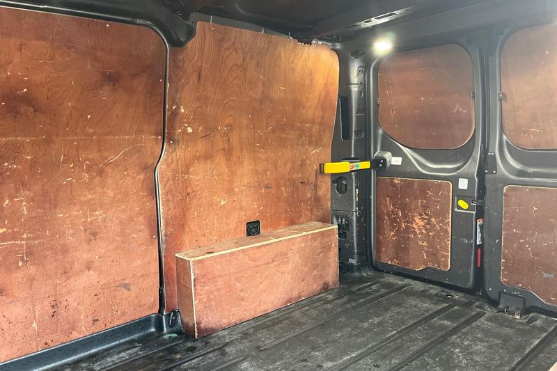 Used Ford Transit Custom 2020 for sale - 77359821: Photo 4