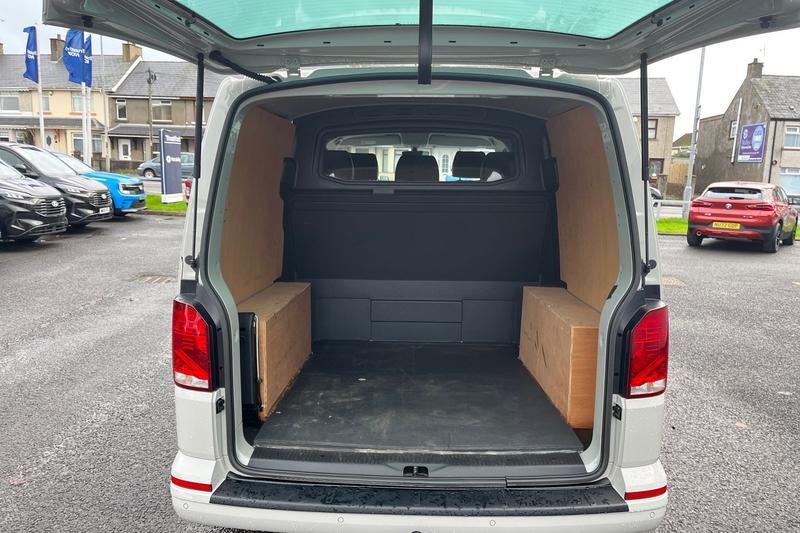 Used Volkswagen Transporter 2023 for sale - 76703177: Photo 7