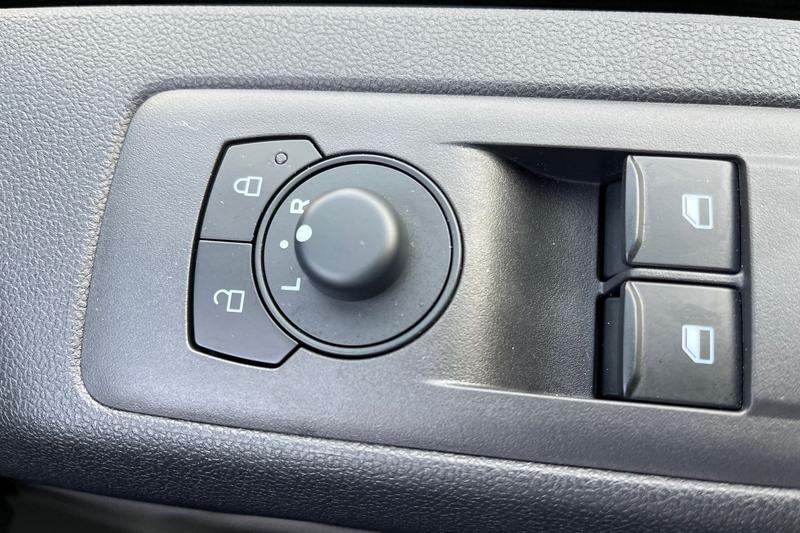 Used Ford Transit Custom 2025 for sale - 77152040: Photo 17