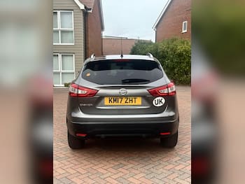 Used Nissan Qashqai 2017 for sale - 79772110: Photo