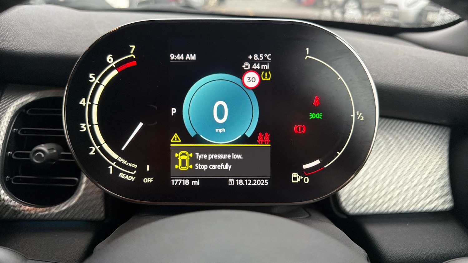 Used MINI Hatch 2023 for sale - 76980742: Photo 9