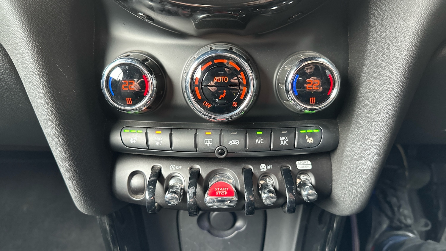 Used MINI Convertible 2022 for sale - 77288945: Photo 37